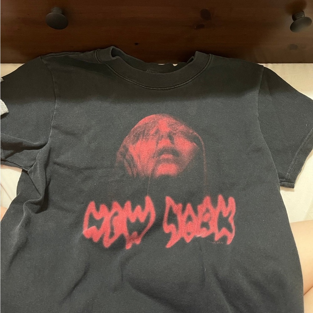 RARE brandy Melville cropped shirt